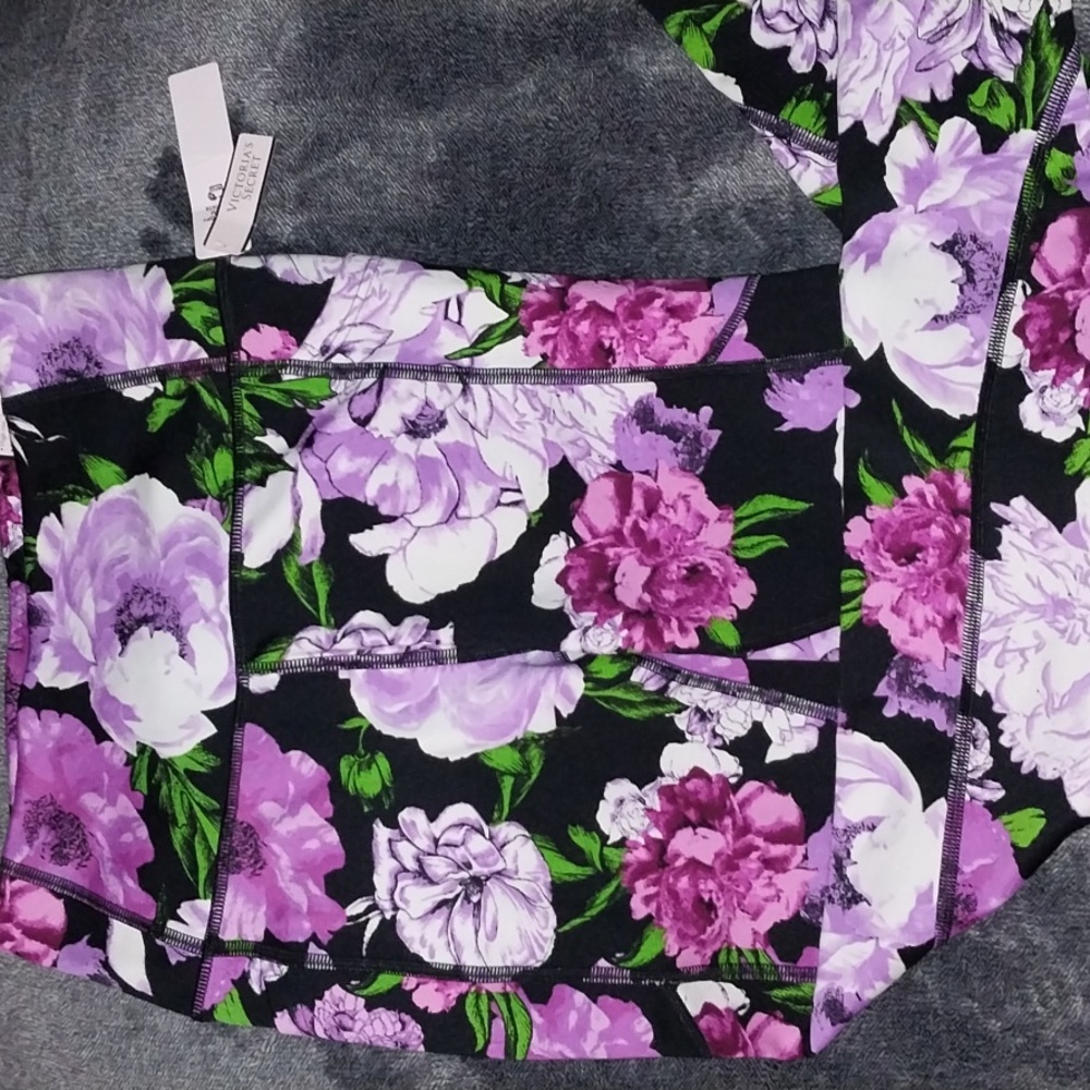 NWT Victoria's secret yoga pants